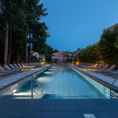 Hotel Emaus Новиград Экстерьер фото
